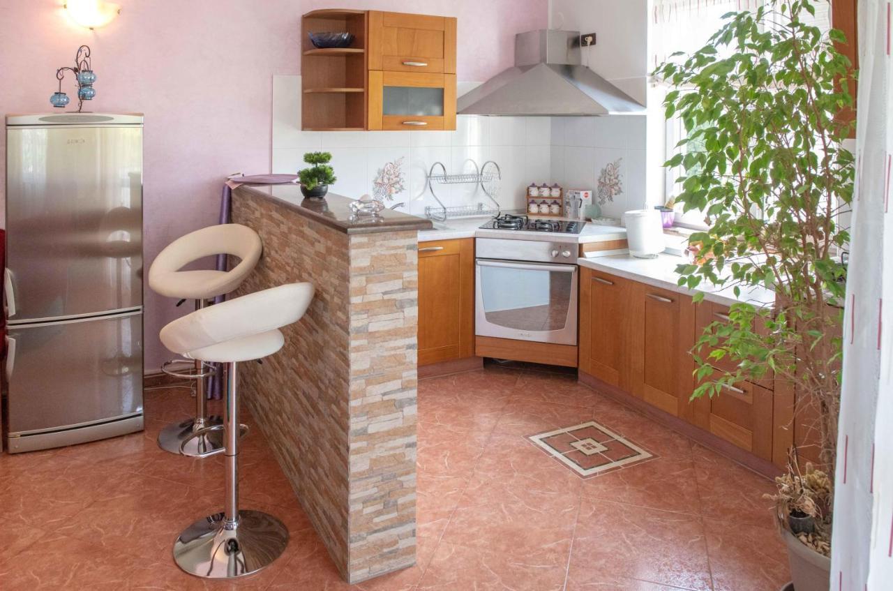 Apartment Kata Ρόβινι Εξωτερικό φωτογραφία