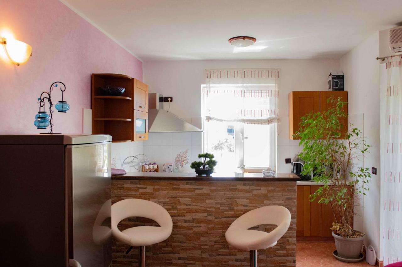 Apartment Kata Ρόβινι Εξωτερικό φωτογραφία